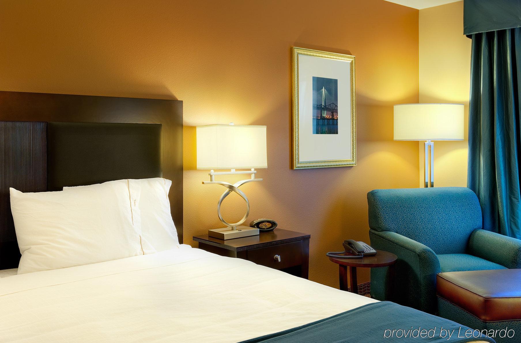 Holiday Inn Express Hotel & Suites Mount Pleasant - Charleston By Ihg Habitación foto