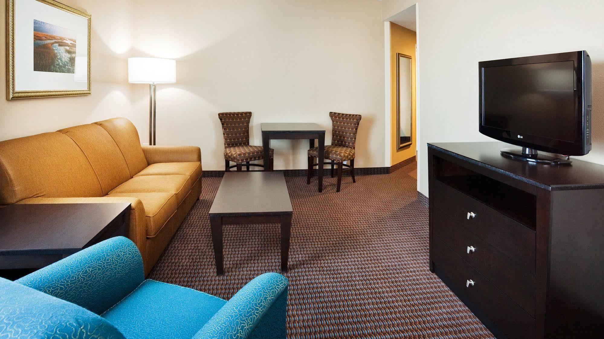 Holiday Inn Express Hotel & Suites Mount Pleasant - Charleston By Ihg Exterior foto